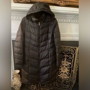 Lands end womens down coat EUC small 4 6 long and warm puffer